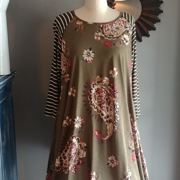 Filly Flair Dresses & Skirts - < Filly Flair > Long Sleeve Dress with pockets